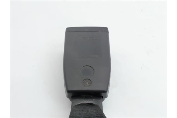Recambio de anclaje cinturon trasero central para peugeot 205 berlina referencia OEM IAM   