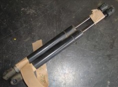 Recambio de amortiguador tapa maletero para bmw serie 3 berlina (e36) 1.8 318i referencia OEM IAM 51241960862  