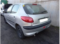 peugeot 206 del año 2000