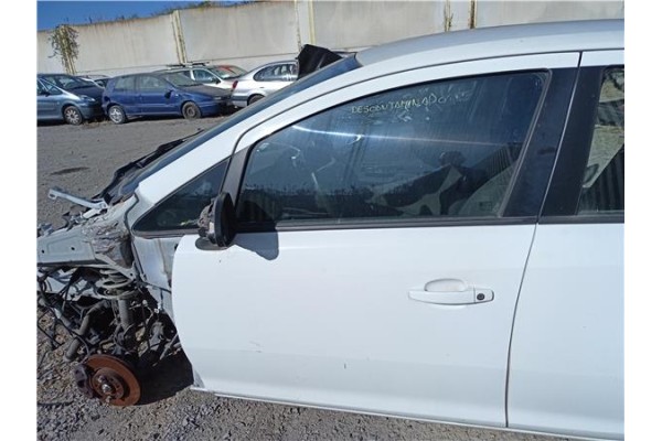 Recambio de puerta delantero izquierda para opel corsa d 1.3 cdti referencia OEM IAM 93189328  