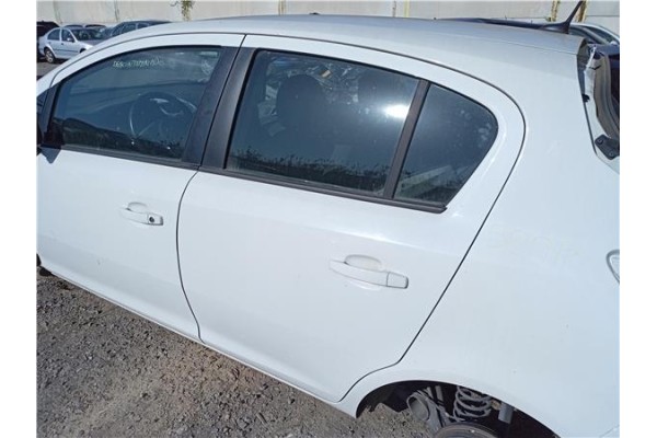 Recambio de puerta trasero izquierda para opel corsa d 1.3 cdti referencia OEM IAM 93189342  