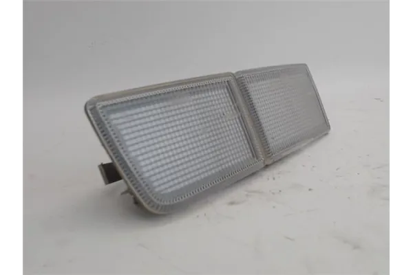 Recambio de piloto delantero luz diurna para volkswagen golf iii (1h1) 2.0 referencia OEM IAM 1H0941777  