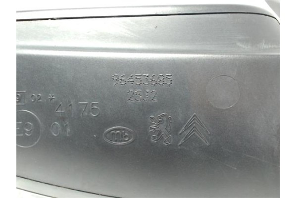 Recambio de retrovisor electrico izquierdo para citroen xsara berlina referencia OEM IAM 96453685  