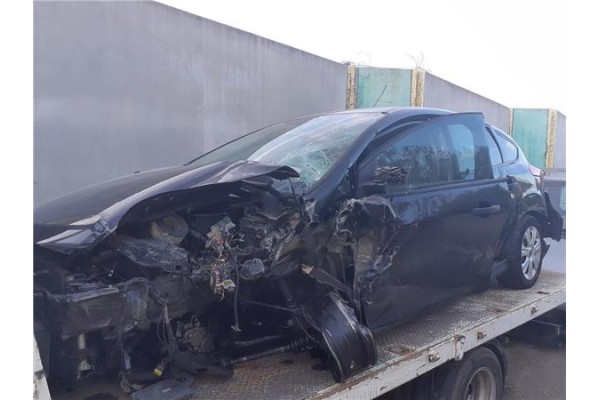 ford focus turn. (cb8)(2010) del año 
