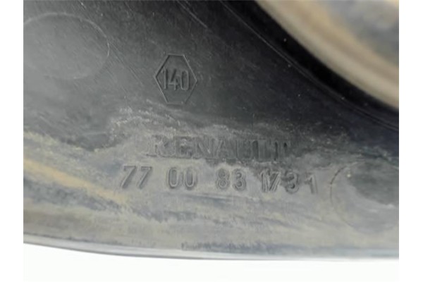 Recambio de piloto trasero derecho para renault megane i scenic (ja0) referencia OEM IAM 7700831731  