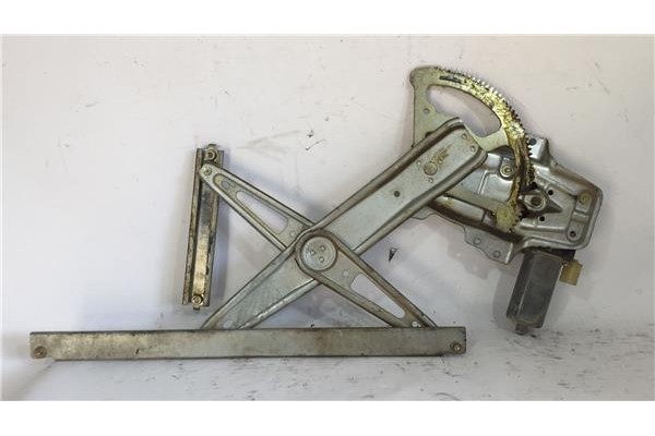 Recambio de elevalunas electrico delantero izquierdo para toyota yaris (ncp1/nlp1/scp1)(1999) 1.0 16v (scp10_) referencia OEM IA