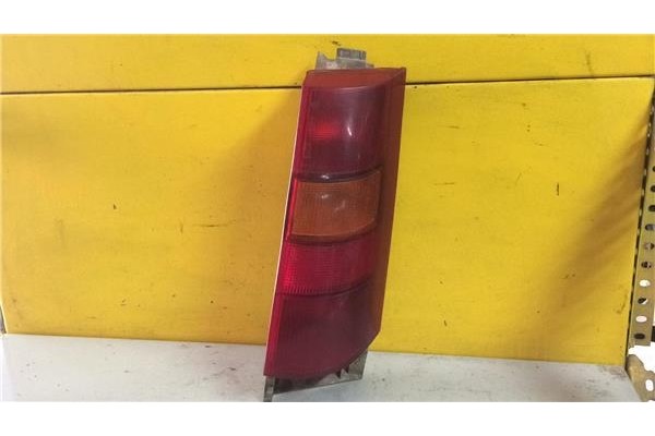 Recambio de piloto trasero derecho para renault super 5 (b/c40_) 1.0 (b/c/400) referencia OEM IAM   