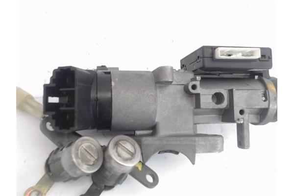 Recambio de clausor para daewoo kalos 1.4 se referencia OEM IAM I000183 96540559 