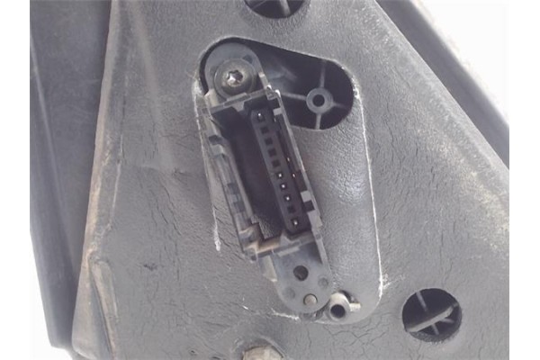 Recambio de retrovisor electrico izquierdo para renault clio ii fase ii (b/cb0) referencia OEM IAM   