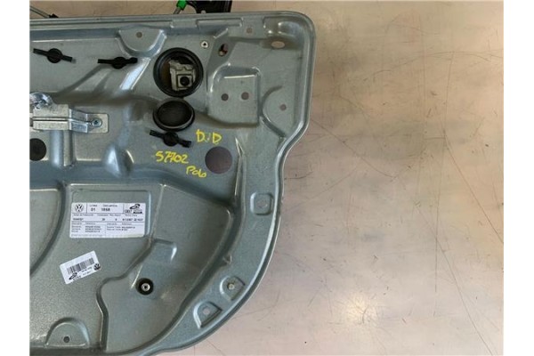 Recambio de elevalunas electrico delantero derecho para volkswagen polo iv (9n3) 1.4 advance referencia OEM IAM 6Y2959801  