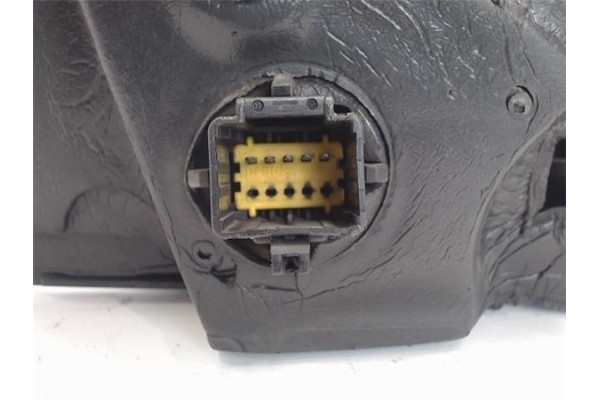 Recambio de retrovisor electrico izquierdo para renault megane ii berlina 3p referencia OEM IAM   