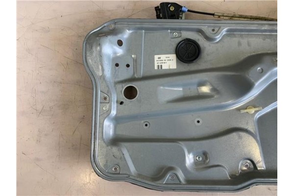 Recambio de elevalunas electrico delantero izquierdo para volkswagen golf iv berlina (1j1) 2.0 referencia OEM IAM 1J19598010 101
