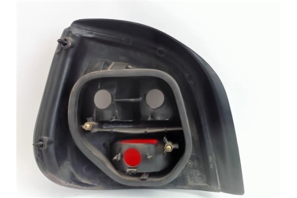 Recambio de piloto trasero derecho para renault megane i scenic (ja0) referencia OEM IAM 7700831731  