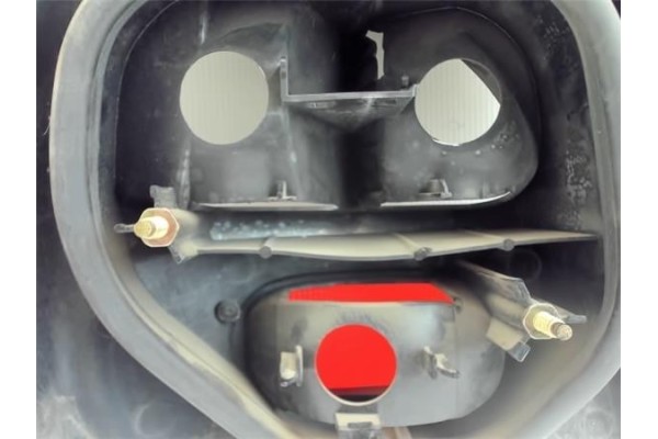 Recambio de piloto trasero derecho para renault megane i scenic (ja0) referencia OEM IAM 7700831731  