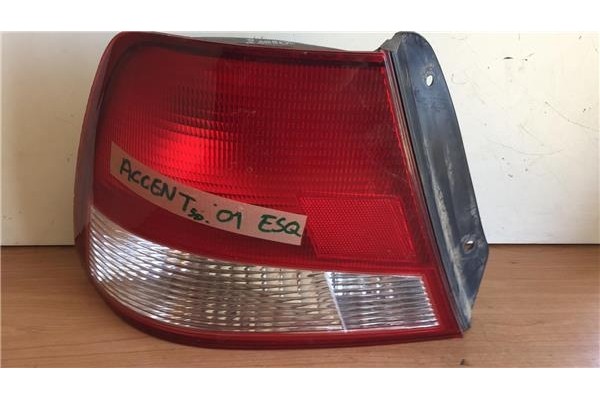 Recambio de piloto trasero izquierdo para hyundai accent (lc)(2000) 1.3 gl 5p [1,3 ltr. - 55 kw 12v cat] referencia OEM IAM 9240