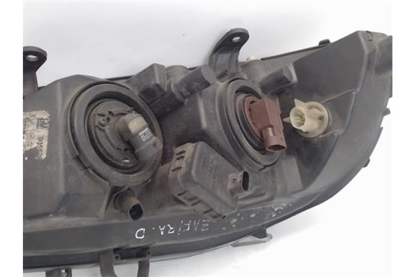 Recambio de faro delantero dcho para opel zafira a referencia OEM IAM 1216540  
