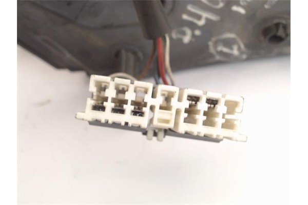 Recambio de retrovisor electrico izquierdo para peugeot 406 break (s1/s2) referencia OEM IAM   