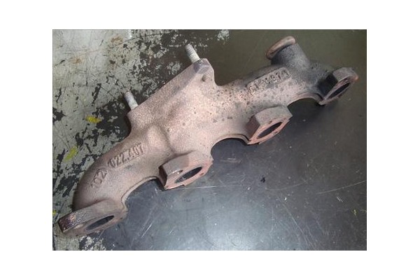 Recambio de colector escape para renault clio ii fase i (b/cb0) 1.5 dci (b/cb07) referencia OEM IAM 8200022407  