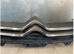 Recambio de rejilla paragolpes delantero para citroen c4 picasso 1.6 hdi referencia OEM IAM 74160000000  
