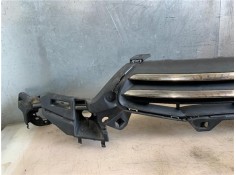 Recambio de rejilla paragolpes delantero para citroen c4 picasso 1.6 hdi referencia OEM IAM 74160000000  