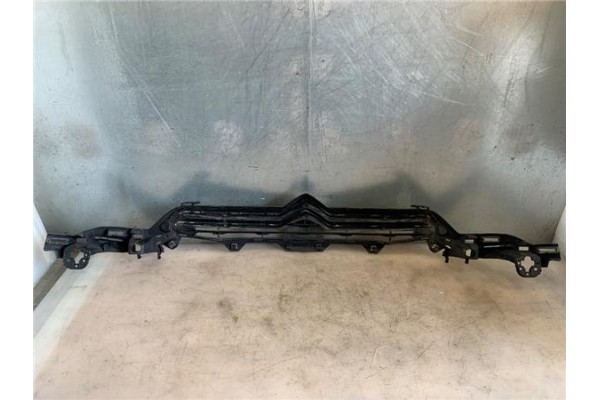 Recambio de rejilla paragolpes delantero para citroen c4 picasso 1.6 hdi referencia OEM IAM 74160000000  