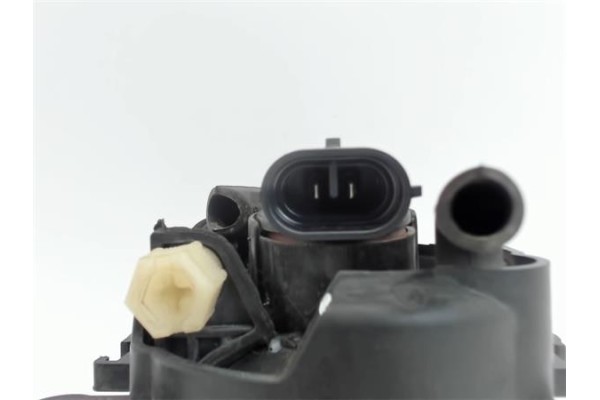 Recambio de faro antiniebla derecho para citroen c4 picasso referencia OEM IAM   