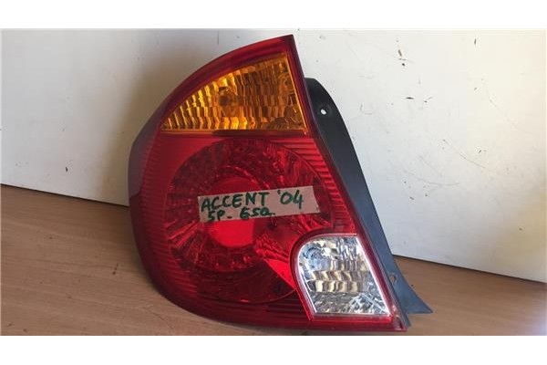 Recambio de piloto trasero izquierdo para hyundai accent (mc)(2006) 1.4 gl [1,4 ltr. - 71 kw cat] referencia OEM IAM 92401257 S3