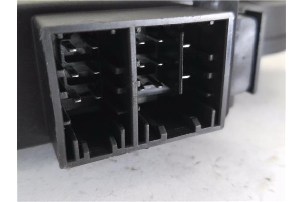 Recambio de motor elevalunas trasero izquierdo para skoda fabia (6y2/6y3) 1.9 tdi referencia OEM IAM 6Q0959811A 6Y0959811 