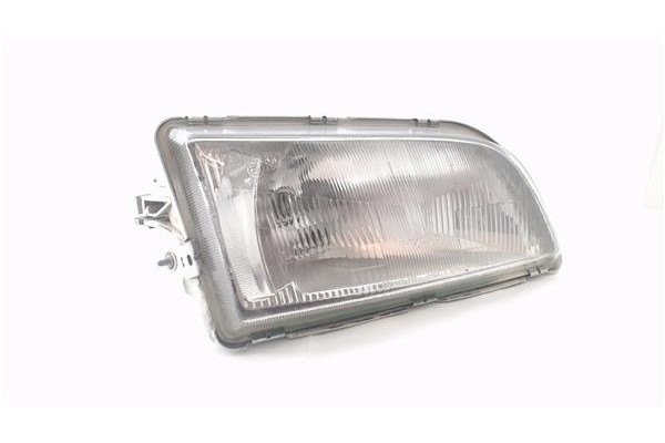 Recambio de faro delantero dcho para volvo v40 familiar 1.8 referencia OEM IAM 14556200  