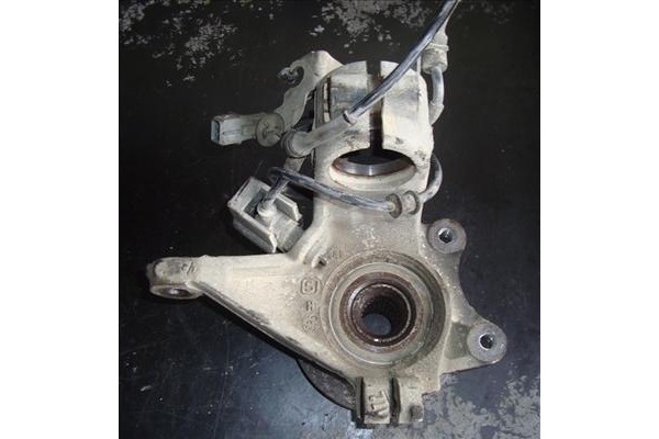 Recambio de mangueta delantero izquierda para citroen xsara berlina 2.0 hdi 90 referencia OEM IAM 364654  