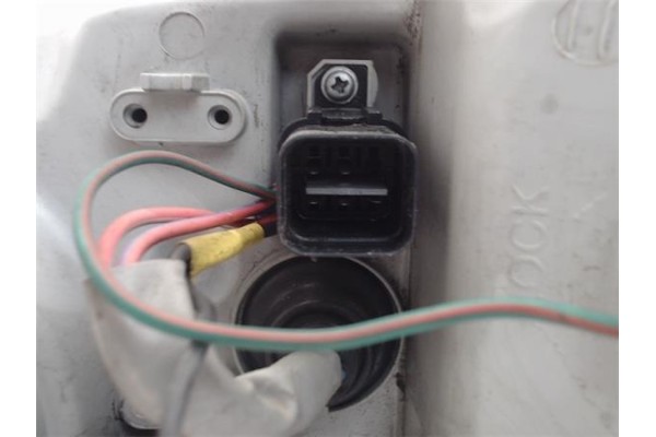 Recambio de faro delantero dcho para kia carnival referencia OEM IAM   