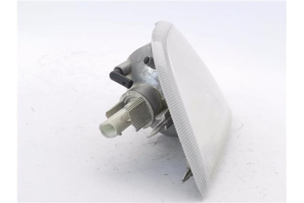 Recambio de intermitente delantero dcho para volvo v40 familiar 1.8 referencia OEM IAM 30854654T4  