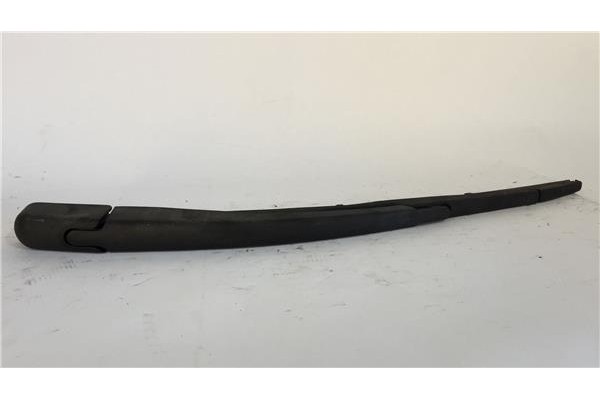 Recambio de brazo limpiaparabrisas trasero para citroen c3 (2002) 1.4 hdi referencia OEM IAM 9636279777  