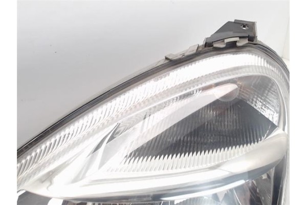 Recambio de faro delantero izquierdo para mercedes-benz clase a (bm 169) referencia OEM IAM A1688200961  