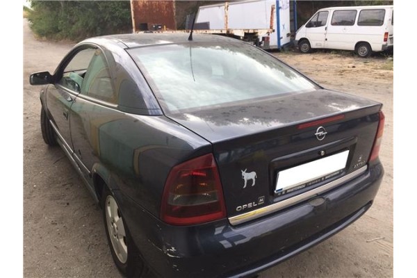 opel astra g coupe del año 2002