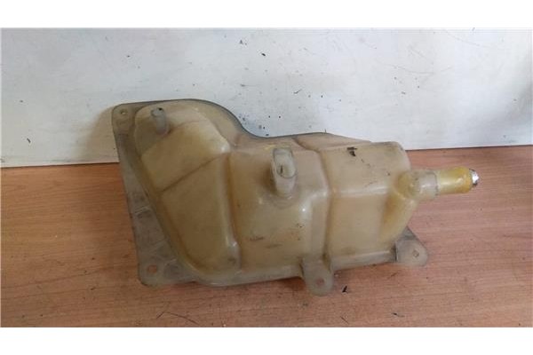 Recambio de botella expansion para volkswagen passat berlina (3b2) 1.9 tdi referencia OEM IAM 8D0121403F  8D0121403L , AUDI Recambio de botella expansion para volkswagen passat berlina (3b2) 1.9 tdi referencia OEM IAM 8D0121403F  8D0121403L , AUDI