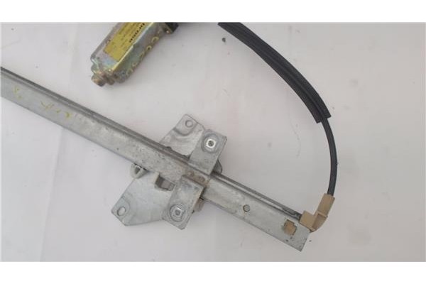 Recambio de mecanismo elevalunas delantero izquierdo para volvo v40 familiar 1.8 referencia OEM IAM FR11600940B  