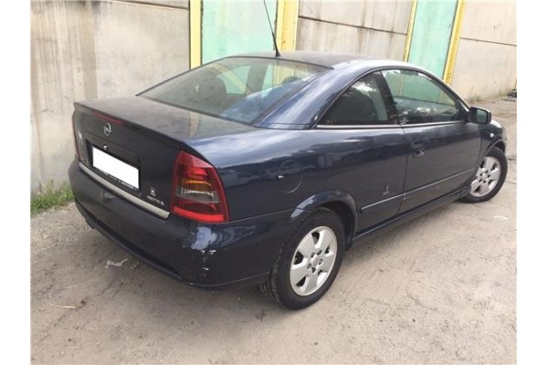 opel astra g coupe del año 2002