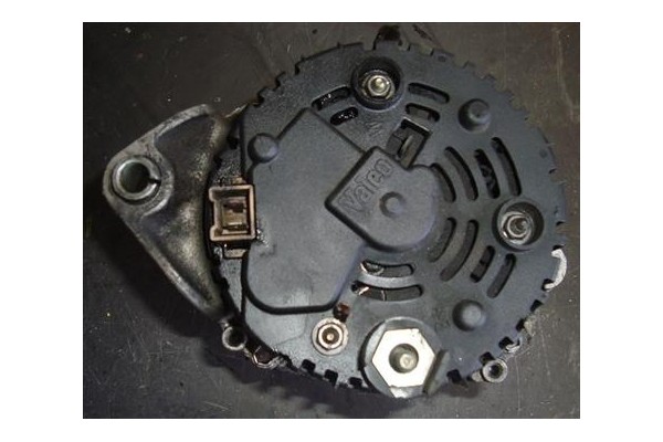 Recambio de alternador para volvo serie 460 1.8 referencia OEM IAM 986036860  