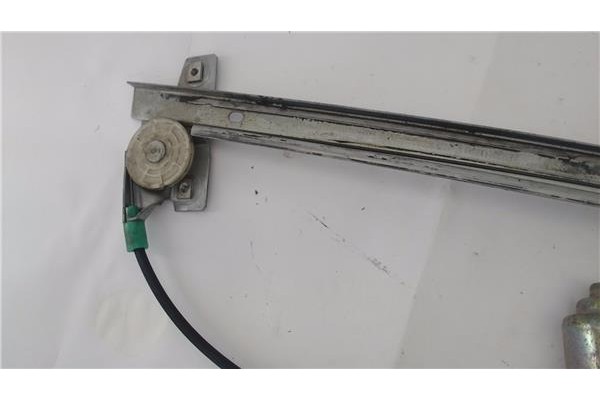 Recambio de mecanismo elevalunas delantero izquierdo para volvo v40 familiar 1.8 referencia OEM IAM FR11600940B  