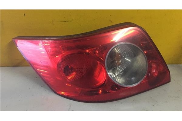 Recambio de piloto trasero izquierdo para renault megane ii coupé-cabriolet (em0/1_) 1.5 dci referencia OEM IAM 8200142688  