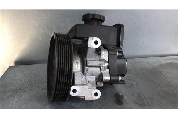 Recambio de bomba servodireccion para mercedes-benz clase c (bm 203) berlina 1.8 180 compressor (203.046) referencia OEM IAM A00