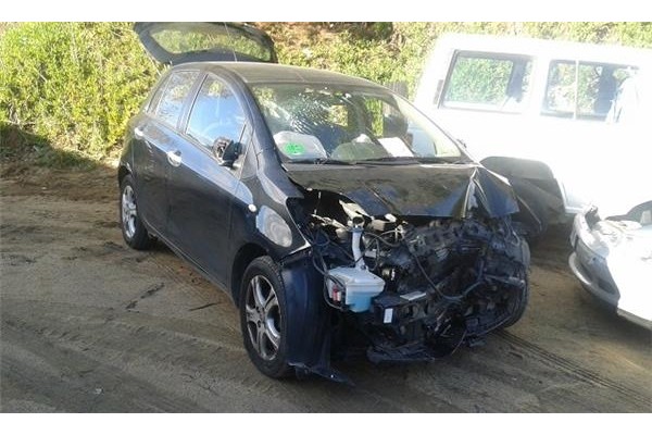 toyota yaris (2009) del año 