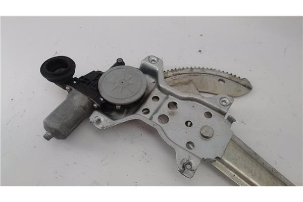 Recambio de mecanismo elevalunas delantero izquierdo para suzuki swift iii (sg) 1.3 ddis referencia OEM IAM 8344062J00  