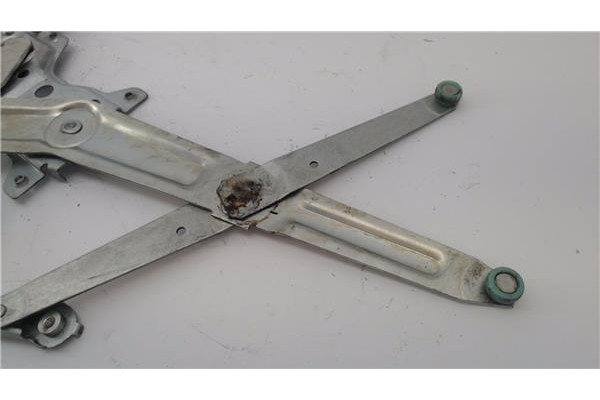 Recambio de mecanismo elevalunas delantero izquierdo para suzuki swift iii (sg) 1.3 ddis referencia OEM IAM 8344062J00  