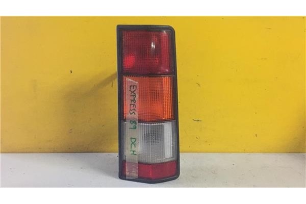 Recambio de piloto trasero derecho para renault rapid/express (f40)(1985) 1.4 básico familiar cat (f407) [1,4 ltr. - 43 kw] refe