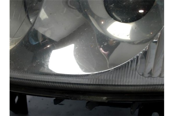 Recambio de faro delantero izquierdo para renault clio ii fase i (b/cb0) referencia OEM IAM 7700416431 7701697621A 