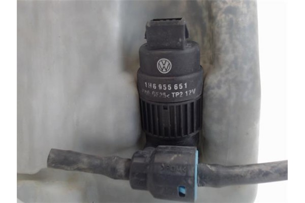 Recambio de deposito limpiaparabrisas para volkswagen golf iii (1h1) 2.0 referencia OEM IAM 1H0955451A  