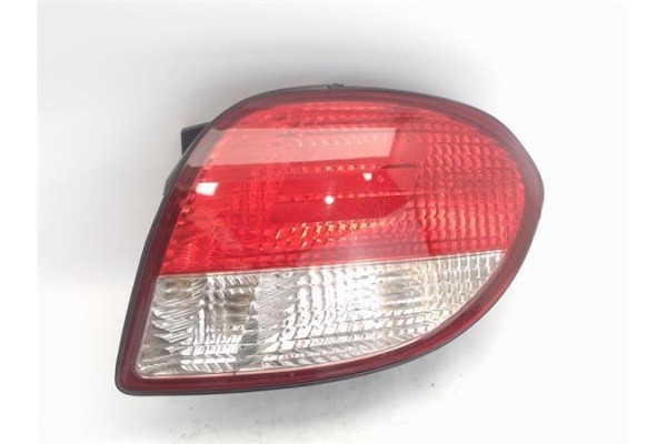 Recambio de piloto trasero derecho para hyundai coupe (rd) referencia OEM IAM 9240227510  