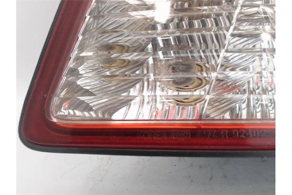 Recambio de piloto trasero derecho para hyundai coupe (rd) referencia OEM IAM 9240227510  